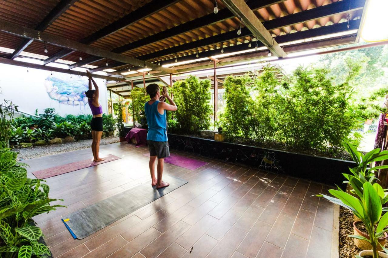 Bodhi Hostel & Lounge El Valle de Anton ภายนอก รูปภาพ